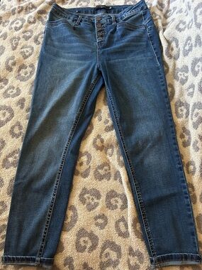 Cropped Button-Fly Dark Blue Women’s Jeans